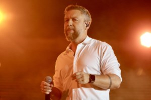 Φιλοθέη Μωβ: Τι απάντησε στον Γιάννη Βαρδή που είπε ότι την απεχθάνεται [βίντεο]