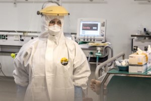 Συγκινητικό βίντεο: Άλλη μία πανηγυρική έξοδος ασθενούς από ΜΕΘ, στο Ασκληπιείο Βούλας - εικόνα 2