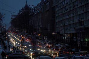 Τιμολόγια ρεύματος: Μπλε και κίτρινα τα φθηνότερα το Α' εξάμηνο - Ποια φαίνεται να ακριβαίνουν τον Ιούλιο