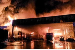 Λαμία: Ο ασφαλιστής του ιδιοκτήτη της εταιρείας έστειλε το mail για αύξηση αποζημίωσης σε περίπτωση πυρκαγιάς