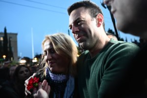 Με τους αγρότες στο Σύνταγμα ο Κουτσούμπας: Ο αγώνας είναι δίκαιος - Η κυβέρνηση Μητσοτάκη να σταματήσει την κοροϊδία