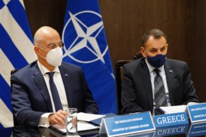 Διπλωματικές πηγές: Οι απόψεις του κ. Δένδια για την πράσινη ενέργεια είναι γνωστές και διατυπωμένες - εικόνα 2