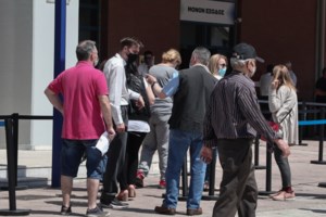 Λινού: Ανησυχία για το άνοιγμα των σχολείων - Οι μαθητές μπορούν να μεταφέρουν τον κορονοϊό σε 100-150 άτομα