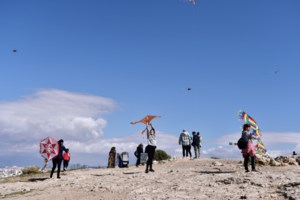 Καθαρά Δευτέρα: Με μουσική, σαρακοστιανά και υπαίθρια τραπέζια γιορτάζει η Αττική - Οι εκδηλώσεις σε κάθε δήμο - εικόνα 2