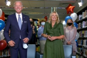 ΗΠΑ: Η προσευχή του Ελπιδοφόρου στο συνέδριο των Δημοκρατικών - Να πολεμήσουμε την αδικία