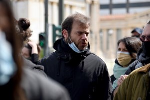 Αποκαλύψεις Ορέστη Τζιόβα: Εξερεύνησα την ερωτικη ζωή και με αγόρια και με κορίτσια