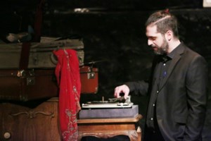 Λευτέρης Γκιωνάκης: Επινα δυο μπουκάλια τη μέρα- Αν δεν είχα, έπινα οινόπνευμα ή κολόνια - εικόνα 3