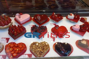 Ελένη Φουρέιρα: "Βασίλισσα" του Αγίου Βαλεντίνου - Γυμνή στο μπάνιο της, έριξε το Instagram [Εικόνα]