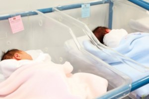 Κρήτη: Στο νοσοκομείο 18χρονη μετά από ξυλοδαρμό - Συνελήφθη 35χρονος