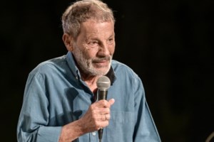 Το νέο Θέατρο του Λυκαβηττού αποκαλύπτεται μέσα από ένα ατμοσφαιρικό timelapse - Μπακογιάννης: Είναι σύμβολο και Μνημείο