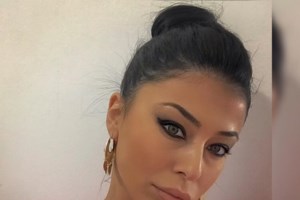 Έκπληκτη η Φαίη Σκορδά στο τετ α τετ με την Λατινοπούλου: "Πιστεύεις ότι έτσι θα κάνεις καριέρα;" [βίντεο]