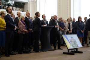 Ουκρανία - Δραματικές ώρες στη Στογιάνκα: Εγκλωβισμένοι μέσα στα σπίτια τους οι άμαχοι [Βίντεο]