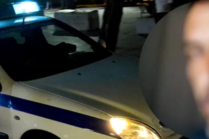 Αργυρούπολη: Παραδόθηκε ο 46χρονος που ξυλοκόπησε άγρια τη σύντροφό του [εικόνες]