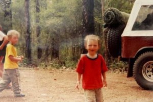 Καθηγήτρια κατήγγειλε 40χρονο επιχειρηματία της Μυκόνου ότι τη νάρκωσε και τη βίασε [Βίντεο]