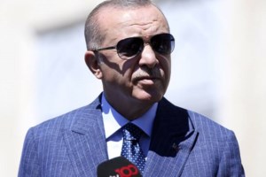 Παρέμβαση Θεοδωράκη στα ελληνοτουρκικά: "Ο Ερντογάν επιδιώκει θερμό επεισόδιο" - εικόνα 2