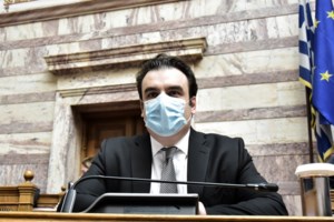 Πιερρακάκης: Ετοιμος ο πενταψήφιος αριθμος SMS για το λιανεμπόριο εφόσον ανοίξει