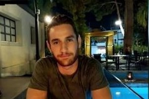 Λιβύη: Συγκλονίζουν οι τελευταίες φωτογραφίες από τα δύο αδέλφια διερμηνείς στην ελληνική αποστολή [Εικόνες] - εικόνα 5