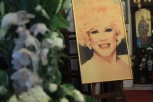 Καίτη Γκρέυ: Δεν άφησε τίποτα σε κανέναν εκτός από τον εγγονό της - Άνοιξε και διαβάστηκε η ιδιόχειρη διαθήκη της