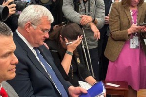 Ζελένσκι στο Fox News: Δεν οφείλω να ζητήσω συγγνώμη από τον Τραμπ - Κανείς δεν θέλει την ειρήνη περισσότερο από εμάς