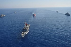 Αποκλιμάκωση στην Κάσο: Αποχώρησε το ιταλικό ερευνητικό - Φεύγουν και τα τουρκικά πολεμικά πλοία