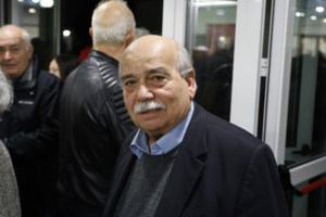 Απόγνωση Ζαχαριάδη για τον ΣΥΡΙΖΑ: Κινδυνεύουμε να διαλυθούμε πριν τις εκλογές - Άνοιξε το καπάκι της αποχέτευσης