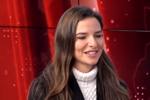 Εριέττα Κούρκουλου Λάτση: Ποζάρει με τον σύζυγό της σε εξώφυλλο περιοδικού - Το glam party look της - εικόνα 8