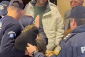 Βαρουφάκης για την παρουσίαση του βιβλίου Τσίπρα: "Εκανε οντισιόν στην ολιγαρχία με τον θίασο που διέλυσε"