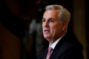 Ο εκατομμυριούχος "γιατρός της Αμερικής" υποψήφιος γερουσιαστής: Τουρκοαμερικανός, τηλεπερσόνα και οπαδός του Τραμπ - εικόνα 2