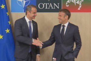 Γαλλία: Συναγερμός στο Ελιζέ - Έστειλαν επιστολή στον Μακρόν με... κομμένο δάχτυλο