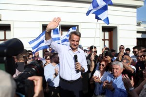 Μητσοτάκης: Δεν διαπραγματεύομαι την καθολική πρόσβαση του πολίτη στην καλύτερη θεραπεία του ΕΣΥ - εικόνα 2