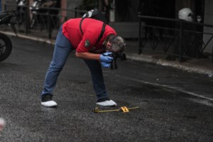 Εργάτες έκλεψαν 20.000 ευρώ σε ανακαίνιση σπιτιού στην Κρήτη - Ηταν "εντοιχισμένα" σε κουτί μέσα σε τοίχο