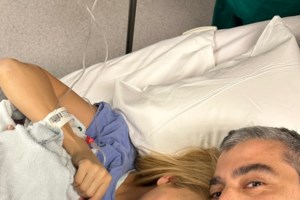 Φωτεινή Πετρογιάννη: "Πόση ομορφιά να αντέξει κανείς;" - Nέα τρυφερή γιορτινή οικογενειακή φωτογραφία