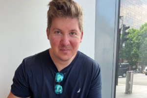 Κρήτη: "Δεν ελπίζουμε. Η ελπίδα πεθαίνει τελευταία, αλλά δεν έχουμε" λέει ο πατέρας του αγνοούμενου γιατρού