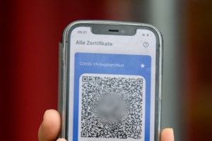 Μετάλλαξη Όμικρον: Είναι πλέον το 73,2% των νέων κρουσμάτων στις ΗΠΑ - 500 εκατ. self test δίνει ο Μπάιντεν