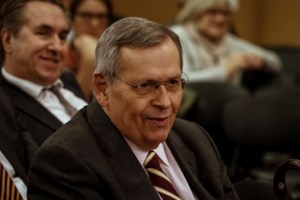 Στέφανος Μάνος: Αν ήμουν στην κυβέρνηση θα εξέταζα την απομάκρυνση του επικεφαλής του ΔΕΔΔΗΕ – Ανύπαρκτος ο δήμαρχος