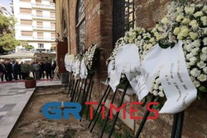 Θεσσαλονίκη: Οδηγός λεωφορείου βρήκε πορτοφόλι και το παρέδωσε - "Δεν θα μπορούσα να κοιμηθώ αν δεν το έδινα πίσω" - εικόνα 2