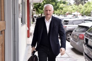 "Σταθερά τείνει χείρα φίλίας" ο Στέφανος Κασσελάκης: Η συνεδρίαση του Εκτελεστικού Γραφείου με... απούσα την Αχτσιόγλου