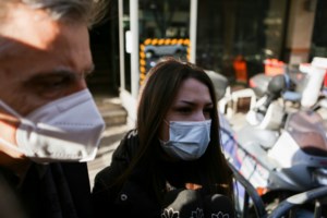 Βιασμός 24χρονης: Πέντε ώρες ολόκληρες κατέθετε ο 33χρονος μετρ του Αχίλλειον - Κατασχέθηκαν υπολογιστής και κινητά