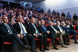 Μητσοτάκης για τα 35 χρόνια από τη δολοφονία του Παύλου Μπακογιάννη: Τα λόγια νικούν τις άνανδρες σφαίρες