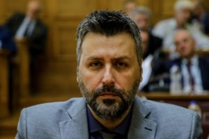 Αδελφός Καλλιάνου: Σκέφτηκα να κάνω ευθανασία στον πατέρα μου - Η μητέρα μου έδωσε 500 ευρώ "δώρο" στον γιατρό