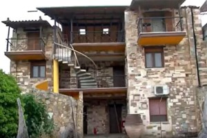 Σέρρες: Αναβλήθηκε η δίκη για το γηροκομείο-κολαστήριο στον Λιθότοπο - Άφαντος ο βασικός κατηγορούμενος