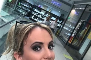 Ξέσπασε κατά του Χατζάκη η Έλενα Αθανασοπούλου: ''Με εξέθεσε'' - Τι είπε ο Σπύρος Μπιμπίλας για την καταγγελία βιασμού - εικόνα 2