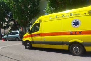 Τριτοκοσμικές εικόνες στην Ικαρία: Μετέφεραν ασθενή στο Κέντρο Υγείας μέσα σε καρότσα αγροτικού