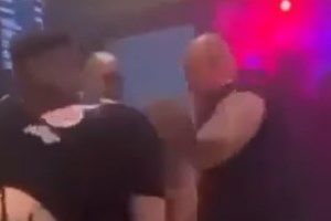 Ζάκυνθος: "Με έστειλαν στο νοσοκομείο για μία selfie", λέει ο Βρετανός τουρίστας που ξυλοκοπήθηκε από μπράβους