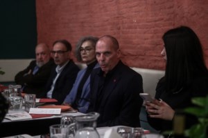 Μάντζος: Απαράδεκτο να είναι υποψήφιοι στις εκλογές ο Κώστας Καραμανλής και ο Νίκος Παππάς - εικόνα 2