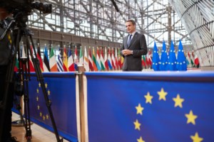 Γιατί η Πολωνία φλερτάρει πλέον με το Polexit- Το νούμερο ένα θέμα συζήτησης στο Συμβούλιο Κορυφής της Ε.Ε.