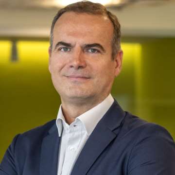 Η Παπαστράτος επενδύει στο αύριο µε πράξεις