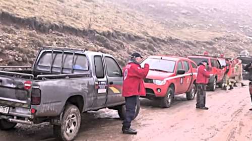 Τραγωδία στα Βαρδούσια: Με συνδρομή ελικοπτέρου η μεταφορά των τεσσάρων νεκρών ορειβατών
