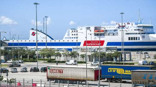 Ακυρώσεις ακτοπλοϊκών δρομολογίων στο Ιόνιο λόγω κακοκαιρίας