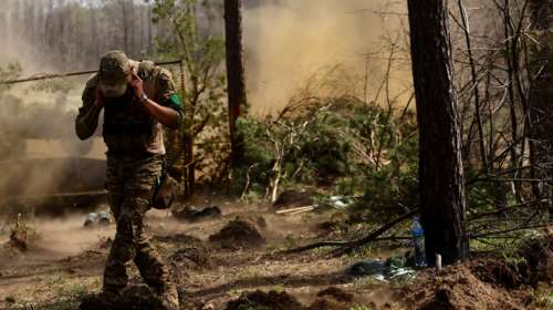 Η Μόσχα λέει ότι απέκλεισε το Μπαχμούτ - Το Κίεβο διαψεύδει: "Οι δυνάμεις μας προκαλούν τρελές απώλειες στον εχθρό"